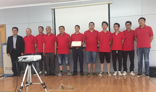 博革咨詢(xún)金總頒發(fā)“精益星級(jí)機(jī)臺(tái)獎(jiǎng)” 博革咨詢(xún)金總頒發(fā)“精益星級(jí)機(jī)臺(tái)獎(jiǎng)”