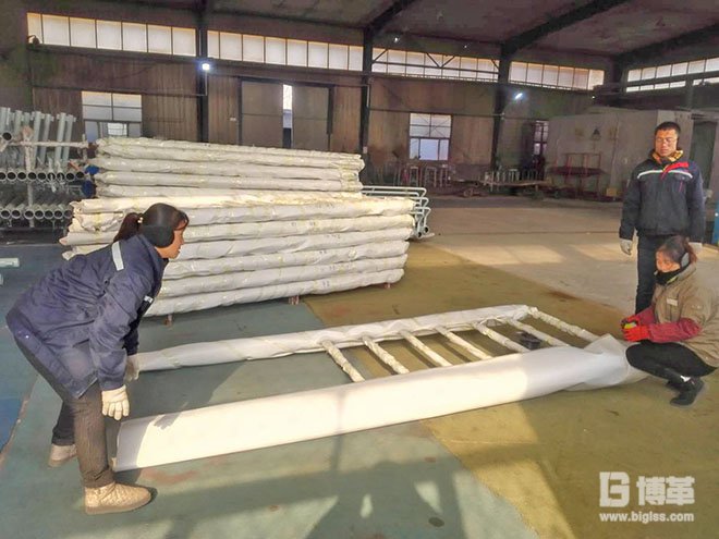 蹲式作業(yè) 蹲式作業(yè)